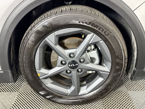 Used 2026 Kia K4 FWD image 31
