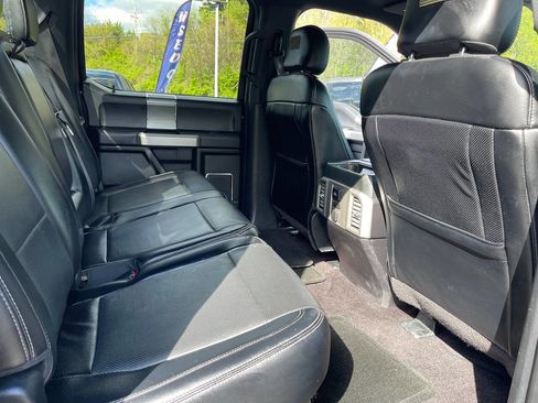 Used 2016 Ford F150 Lariat w/ Equipment Group 502A Luxury AWD/4WD image 34