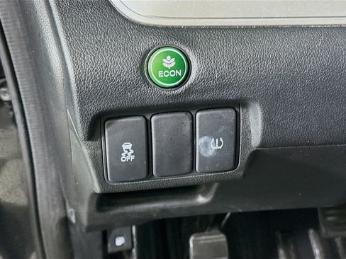 Used 2016 Honda CR-V LX image 15