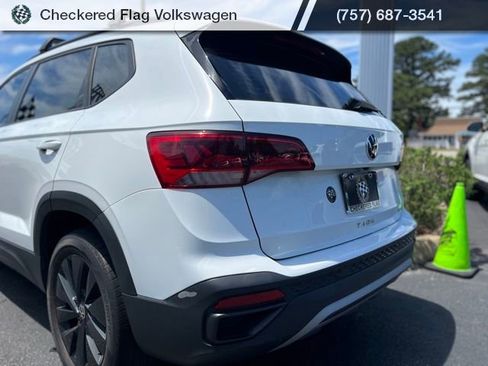 Used 2022 Volkswagen Taos S AWD/4WD image 9