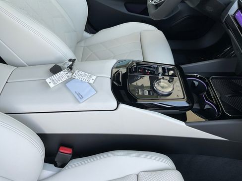 New 2027 BMW 530i RWD image 34