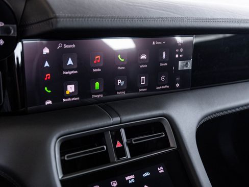 Used 2025 Porsche Taycan 4 image 27