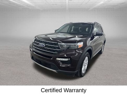 Used 2023 Ford Explorer XLT w/ Equipment Group 202A AWD/4WD image 8