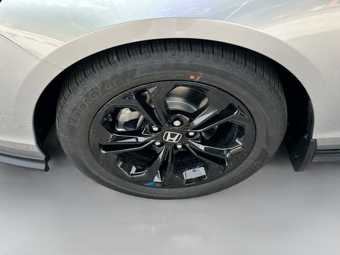 New 2025 Honda Accord SE image 25