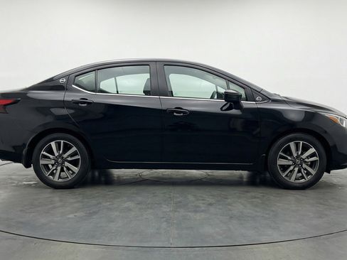 Used 2025 Nissan Versa SV FWD image 11