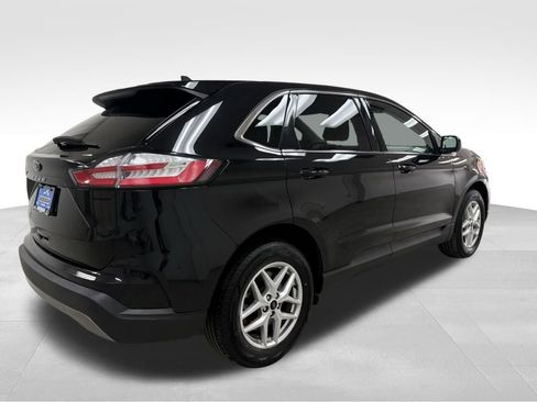 Used 2024 Ford Edge SEL AWD/4WD image 7