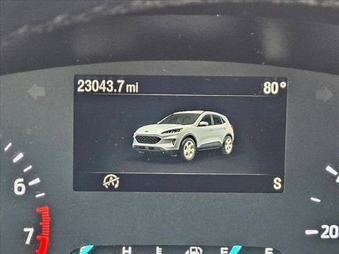 Used 2022 Ford Escape SE w/ Convenience Package FWD image 12