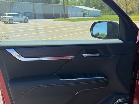 New 2026 GMC Acadia Elevation w/ Black Edition AWD/4WD image 10