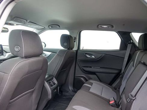 New 2026 Chevrolet Blazer LT w/ Convenience Package FWD image 15