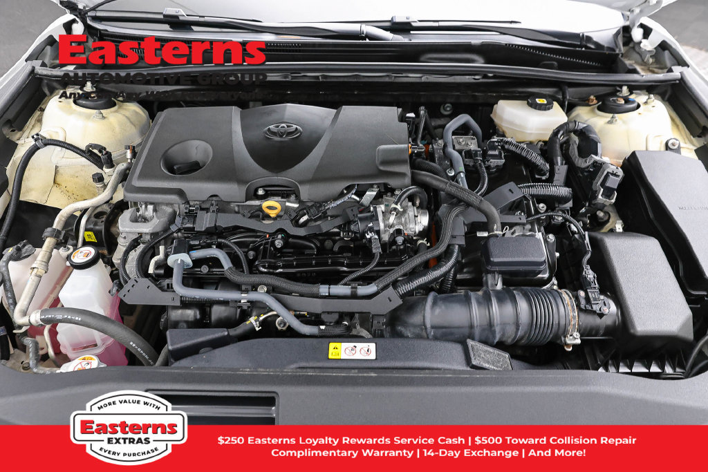 Used 2025 Toyota Camry XSE AWD/4WD image 8