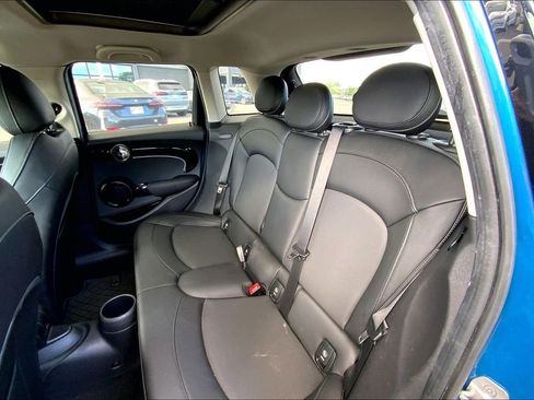 Certified 2022 MINI Cooper S image 27