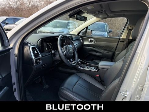 Certified 2023 Kia Sorento SX image 7