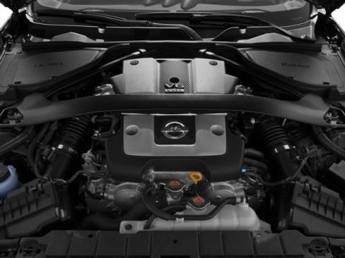 Used 2017 Nissan 370Z Sport image 17