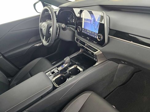 Certified 2025 Lexus RX 350 FWD w/ Technology Package image 11