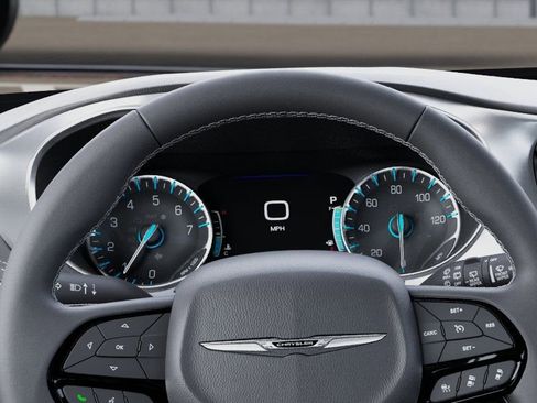 New 2026 Chrysler Pacifica Limited w/ S Appearance Package image 17