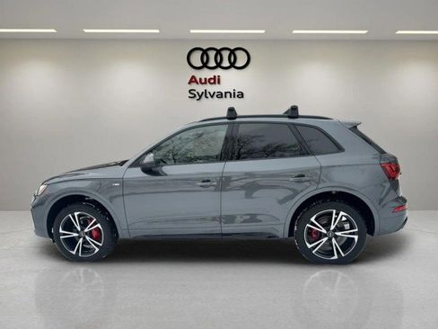 Certified 2025 Audi Q5 2.0T Premium Plus w/ Premium Plus Package image 4