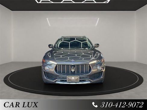 Used 2017 Maserati Levante w/ Luxury Package image 1