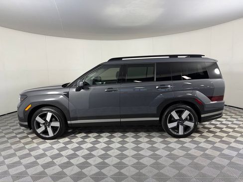 Used 2026 Hyundai Santa Fe Limited AWD/4WD image 7