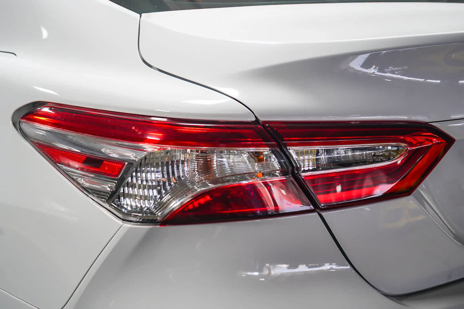 Certified 2020 Toyota Camry LE FWD image 7