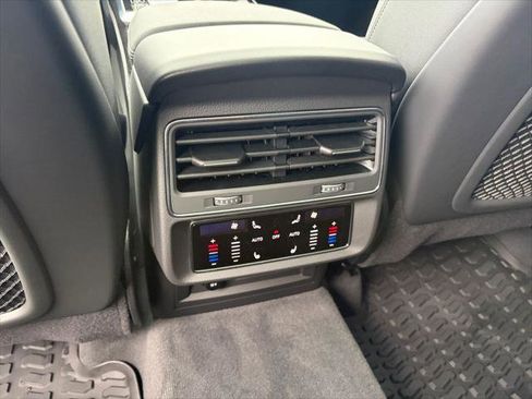 New 2026 Audi Q7 3.0T Premium Plus image 24