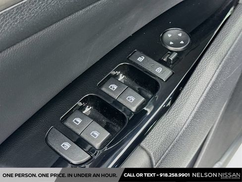 Used 2024 Kia Sportage X-Pro Prestige AWD/4WD image 18
