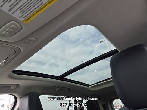 New 2026 Lincoln Aviator Reserve image 6