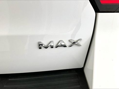 Used 2022 Ford Expedition Max Limited image 14