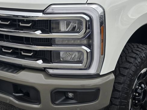 Used 2026 Ford F250 King Ranch w/ Tremor Off-Road Package image 9