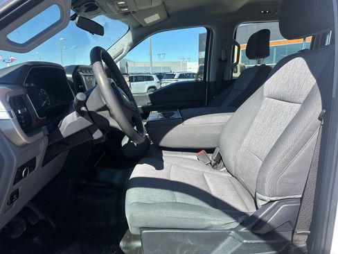 Used 2023 Ford F150 XL w/ Trailer Tow Package image 9