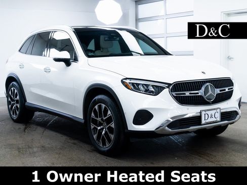 Used 2025 Mercedes-Benz GLC 350e GLC 350e image 1