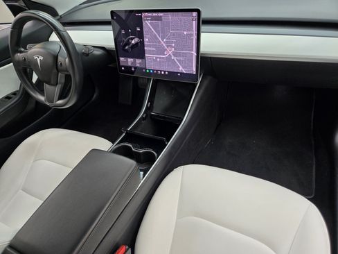 Used 2018 Tesla Model 3 Long Range RWD image 12