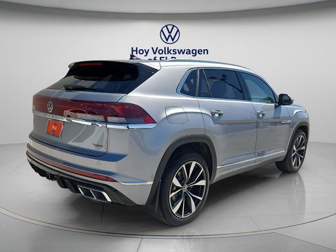 New 2026 Volkswagen Atlas Cross Sport SEL Premium R-Line AWD/4WD image 3