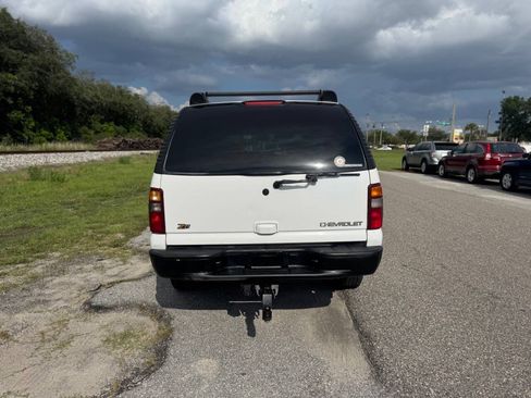 Used 2003 Chevrolet Suburban Z71 AWD/4WD image 6