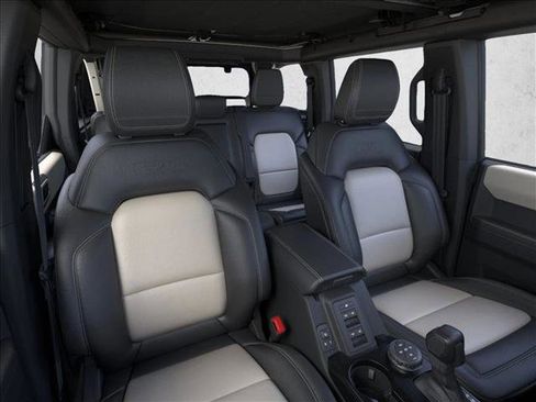 New 2026 Ford Bronco Outer Banks image 10