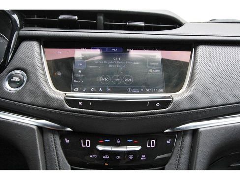 Used 2023 Cadillac XT5 Premium Luxury FWD image 22