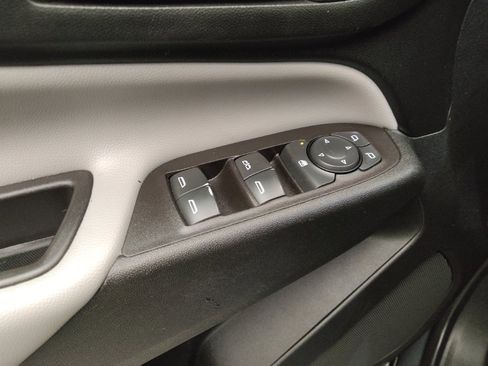 Used 2021 Chevrolet Equinox LS AWD/4WD image 27