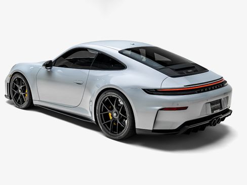 Used 2026 Porsche 911 GT3 RWD image 13