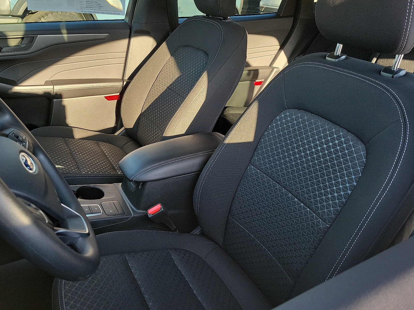 Used 2025 Ford Escape Active FWD image 6