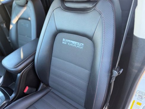 Used 2018 GMC Canyon All Terrain w/ Trailering Package image 15