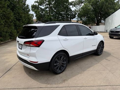 Used 2024 Chevrolet Equinox RS FWD image 30