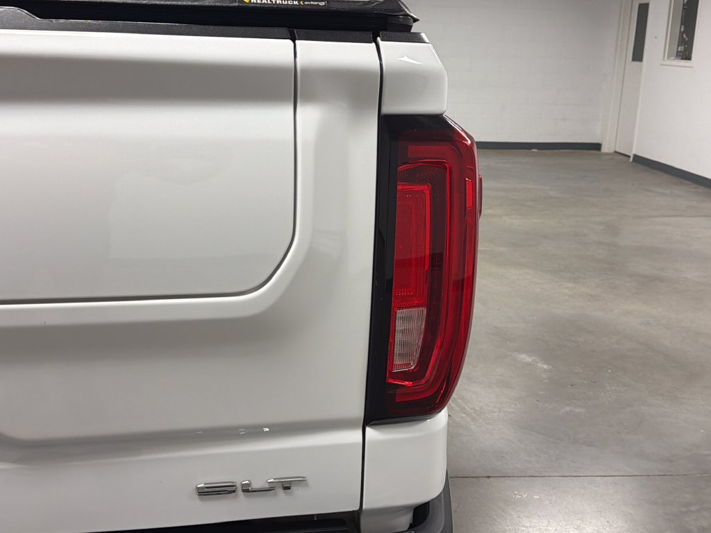 Used 2019 GMC Sierra 1500 SLT w/ SLT Premium Plus Package AWD/4WD image 19