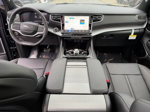New 2026 Jeep Grand Wagoneer L Limited image 29