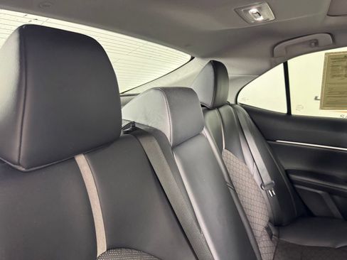 Used 2023 Toyota Camry XSE FWD image 29