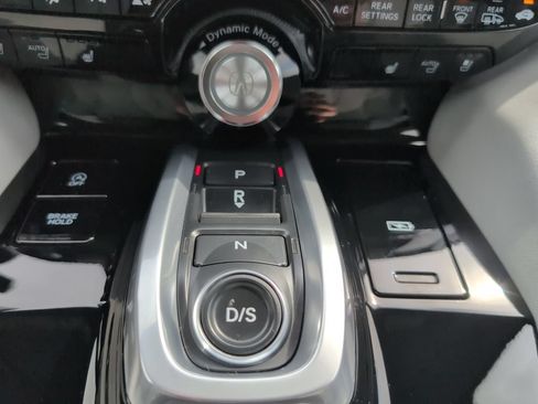 Used 2022 Acura MDX SH-AWD w/ Advance Package image 33