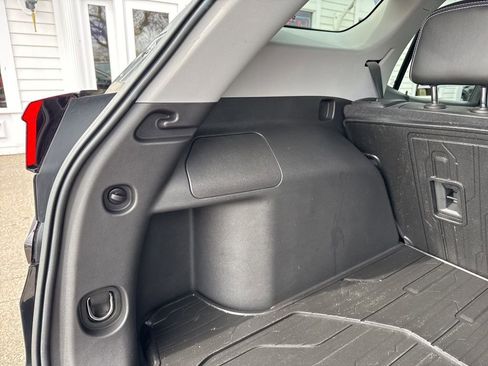 Certified 2023 GMC Terrain SLT w/ LPO, Floor Liner Package image 37