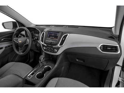 Used 2024 Chevrolet Equinox Premier FWD image 11