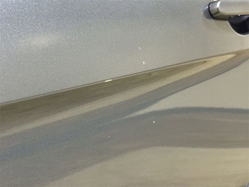 Used 2018 Ford Taurus SEL w/ Equipment Group 201A image 32