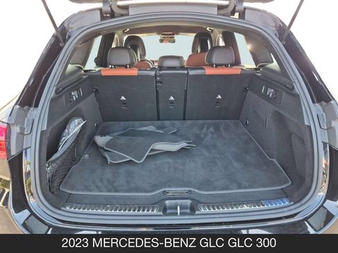 Used 2023 Mercedes-Benz GLC 300 image 24