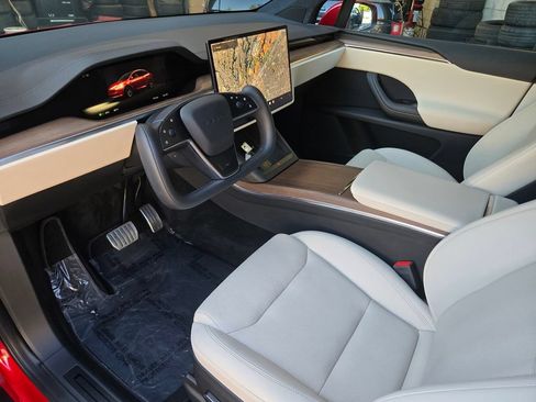 Used 2022 Tesla Model X AWD/4WD image 11