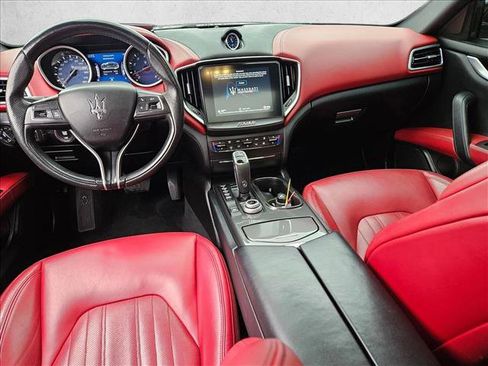 Used 2020 Maserati Ghibli image 16